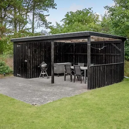 Three-bedroom In Hemmet