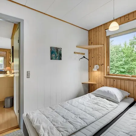 Three-bedroom In * Hemmet