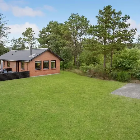 Three-bedroom In Hemmet