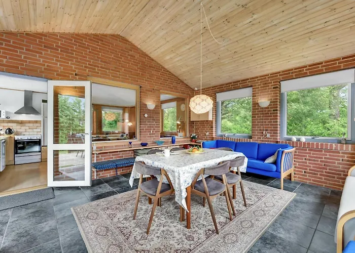 Three-bedroom In Hemmet